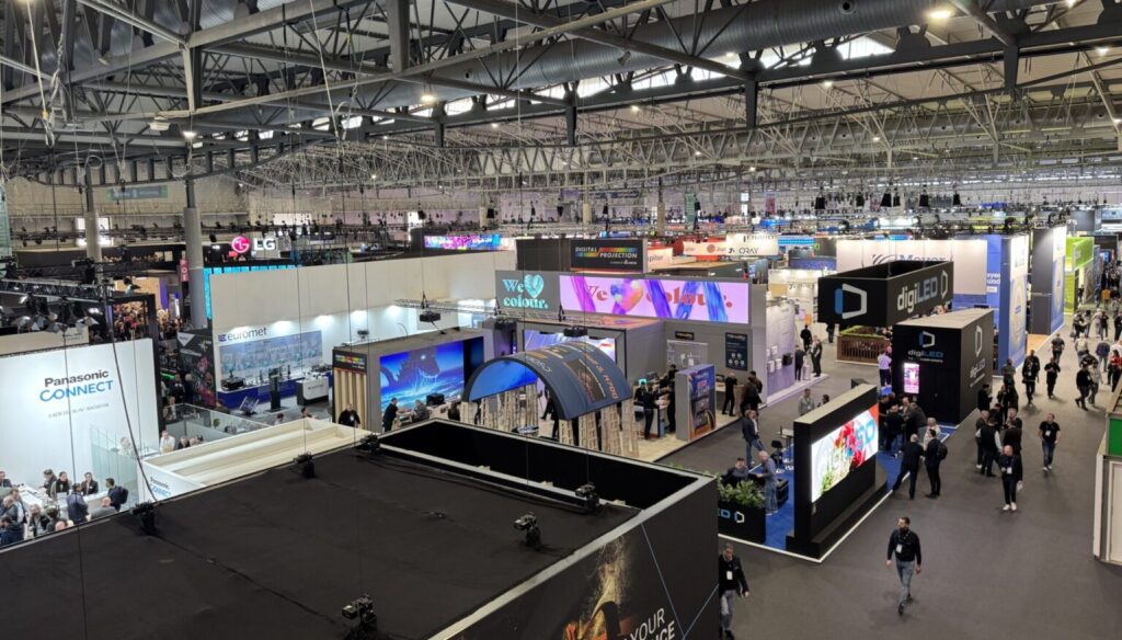 Emerging AV Technology Trends Shaping the Future of MICE Events